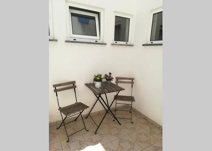 Casa Flores Vila do Bispo