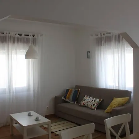 Casa Flores Feriehus *